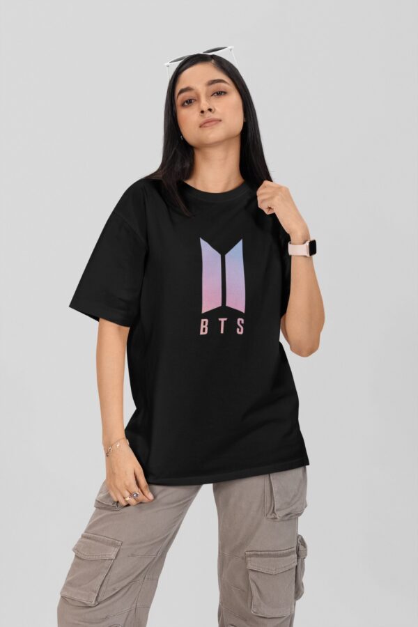 BTS Oversized tshirt by dudle